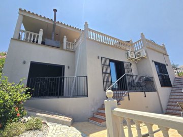 1333-villa-for-sale-in-vinuela-47458-large