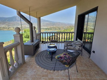 1333-villa-for-sale-in-vinuela-47461-large