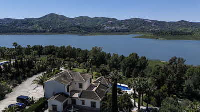 574-villa-for-sale-in-vinuela-46670-large