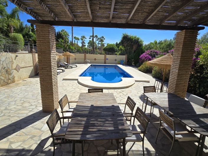 Image No.13-9 Bed Villa for sale