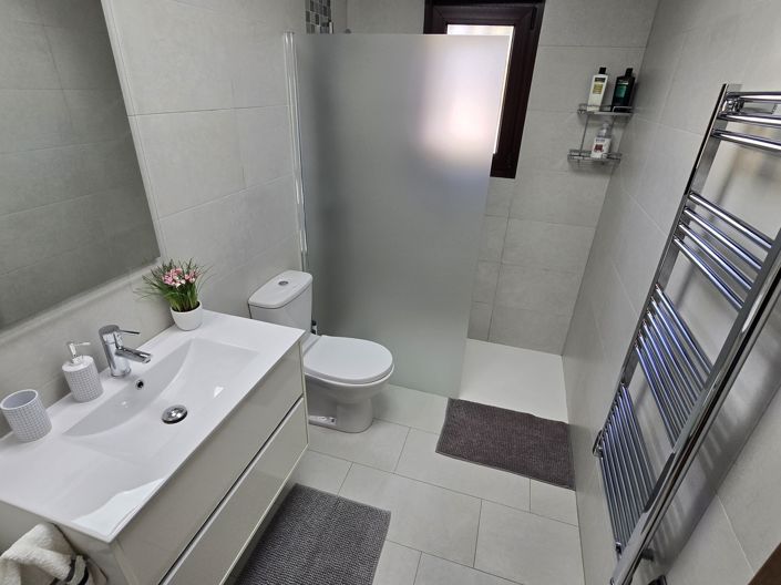 Image No.27-9 Bed Villa for sale