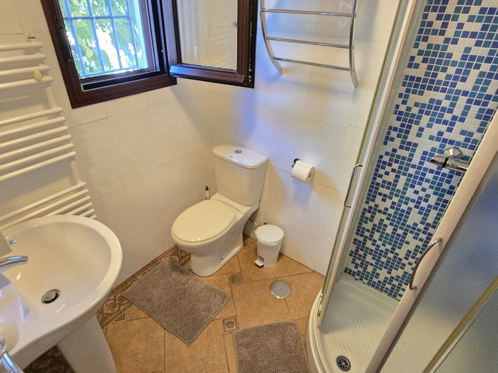 Image No.36-9 Bed Villa for sale