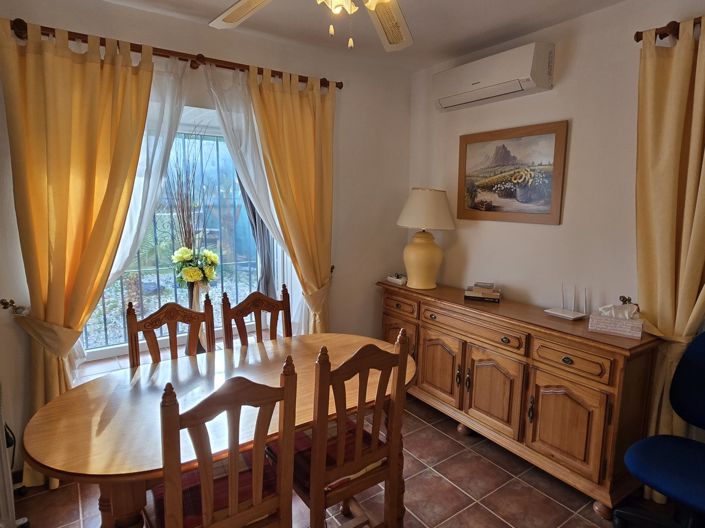 Image No.28-4 Bed Villa for sale