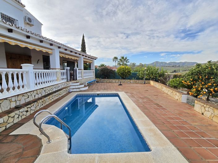 Image No.9-4 Bed Villa for sale