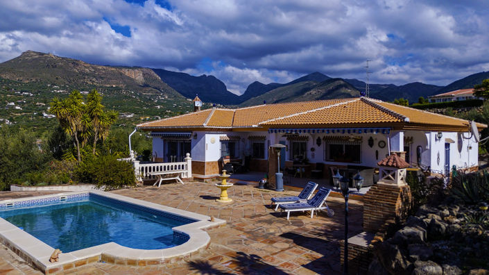 Image No.7-5 Bed Villa for sale