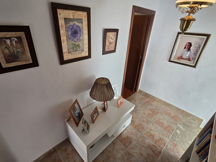 Image No.18-4 Bed Villa for sale