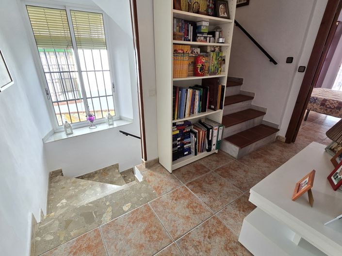 Image No.27-4 Bed Villa for sale