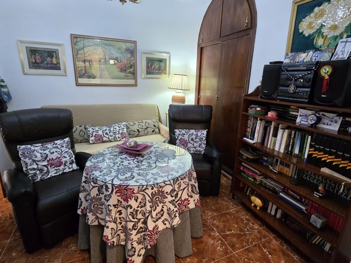 Image No.37-4 Bed Villa for sale