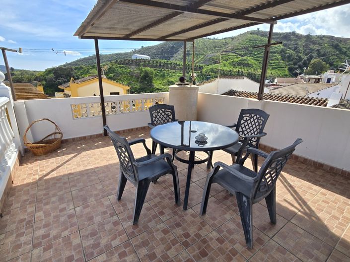 Image No.5-4 Bed Villa for sale