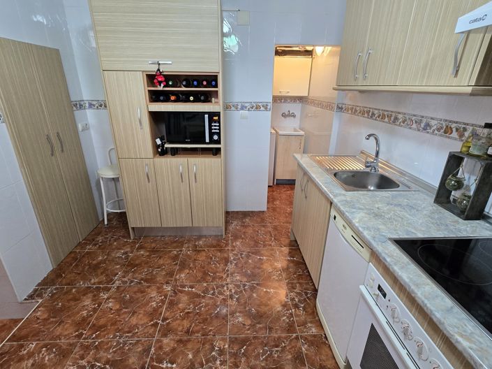 Image No.7-4 Bed Villa for sale