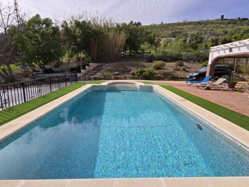 1348-villa-for-sale-in-alcaucin-46433-large