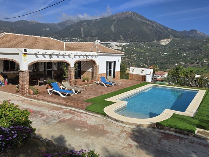 Image No.19-3 Bed Villa for sale