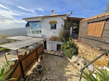 1347-villa-for-sale-in-alcaucin-46416-large