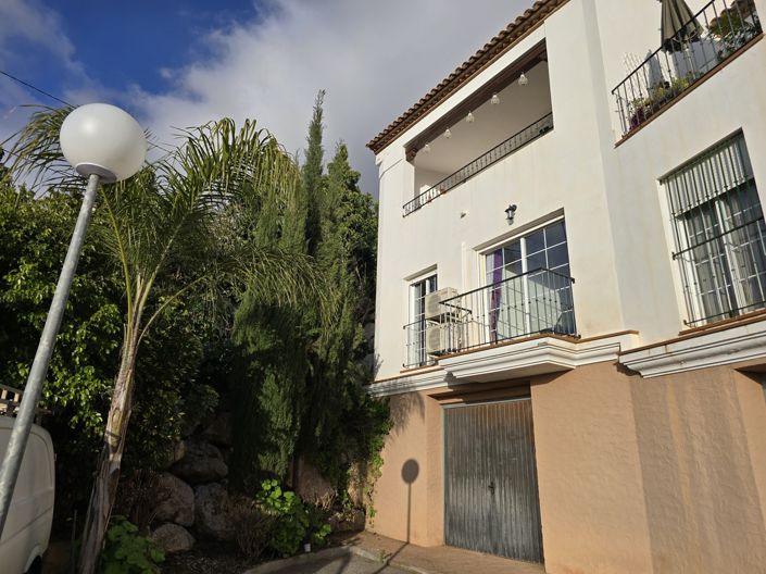 Image No.11-2 Bed Village House for sale