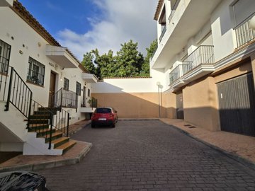 759-village-house-for-sale-in-alcaucin-46499-