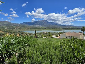 1350-villa-for-sale-in-vinuela-46560-large