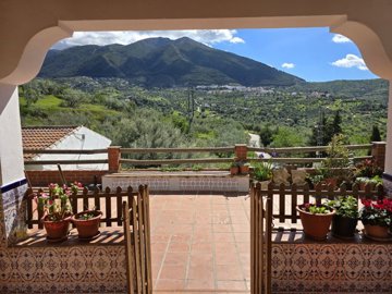 1352-village-house-for-sale-in-alcaucin-46706