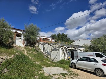 1352-village-house-for-sale-in-alcaucin-46699