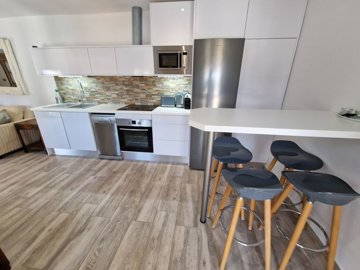 1353-village-house-for-sale-in-vinuela-46749-