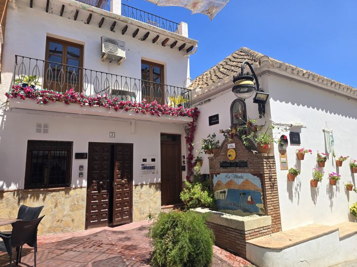 Image No.3-5 Bed Village House for sale