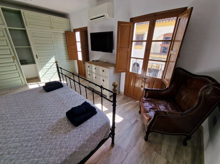 Image No.28-5 Bed Village House for sale