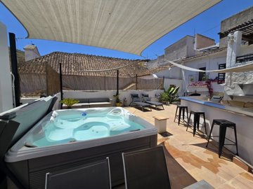 1353-village-house-for-sale-in-vinuela-53983-