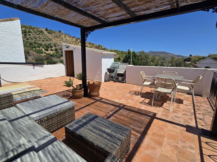 Image No.39-5 Bed Village House for sale