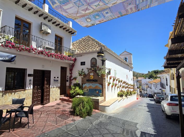 Image No.43-5 Bed Village House for sale