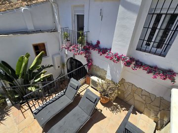 1353-village-house-for-sale-in-vinuela-53988-