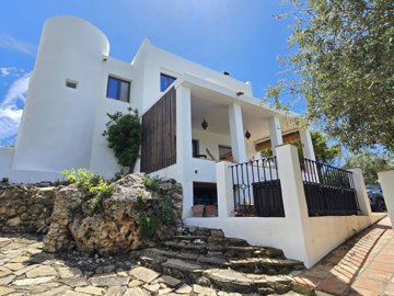 VillaSolutions Real Estate Agency most sold property