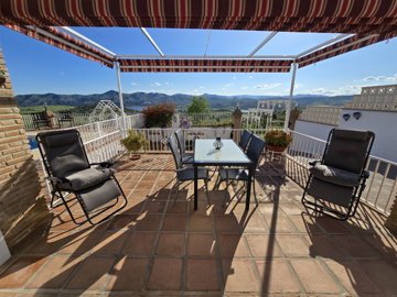 1354-villa-for-sale-in-vinuela-46890-large