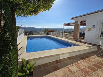 1354-villa-for-sale-in-vinuela-46867-large