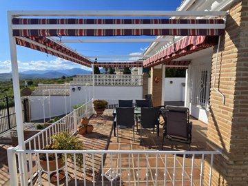 1354-villa-for-sale-in-vinuela-46871-large