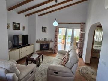 1356-villa-for-sale-in-puente-don-manuel-4697