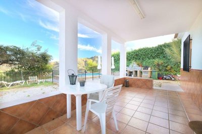 1357-villa-for-sale-in-comares-46999-large