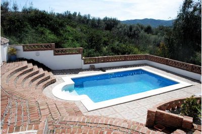 485-villafor-sale-in-vinuela-8-large