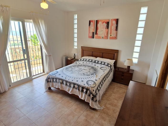 Image No.38-Villa de 3 chambres à vendre à Alcaucín