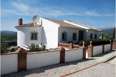 485-villafor-sale-in-vinuela-27-large