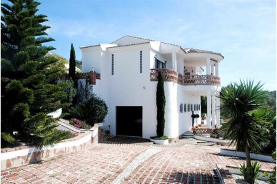 485-villafor-sale-in-vinuela-7-large