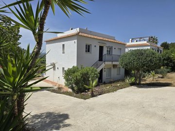 1360-villa-for-sale-in-puente-don-manuel-4713