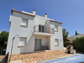 1360-villa-for-sale-in-puente-don-manuel-4714