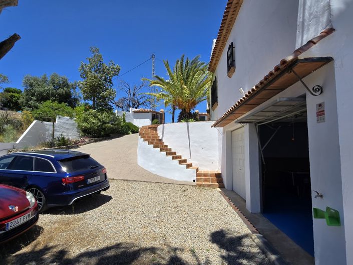 Image No.26-4 Bed Villa for sale