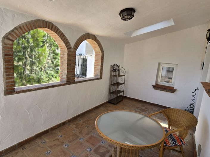 Image No.28-4 Bed Villa for sale