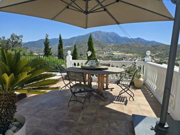 1363-villa-for-sale-in-vinuela-47198-large
