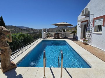 1363-villa-for-sale-in-vinuela-47210-large