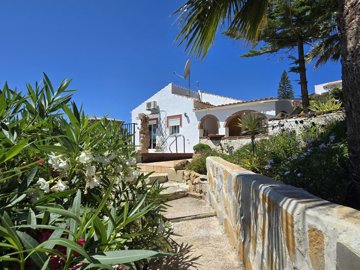 1363-villa-for-sale-in-vinuela-47214-large