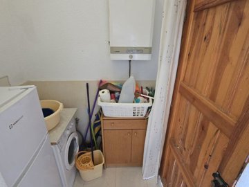 1364-villa-for-sale-in-alcaucin-47309-large