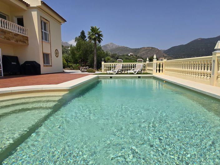 Image No.22-4 Bed Villa for sale
