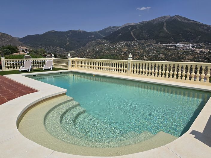 Image No.10-4 Bed Villa for sale