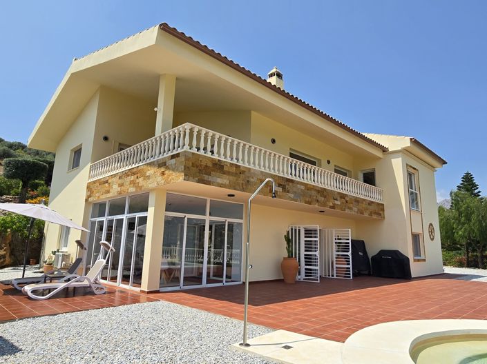 Image No.5-4 Bed Villa for sale